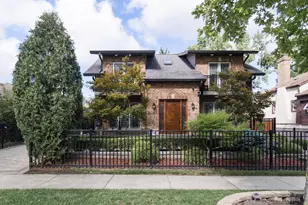 1052 Margret St, Des Plaines, IL 60016 - Photo 1