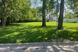 Lot 3 4 Bucklin St, Lasalle, IL 61301 - Photo 1