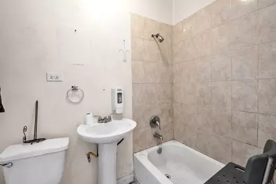 7653 S Bishop Street, Chicago, IL 60620 - Photo 15