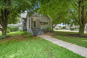 2001 3rd St, Peru, IL 61354 - Photo 1