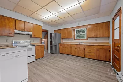 2001 3rd Street, Peru, IL 61354 - Photo 9