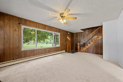 2001 3rd Street, Peru, IL 61354 - Photo 15