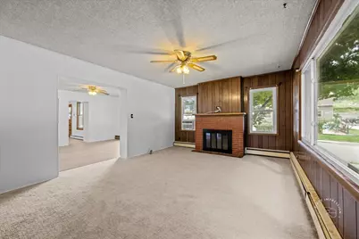 2001 3rd Street, Peru, IL 61354 - Photo 13