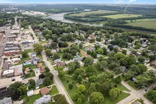 2001 3rd St, Peru, IL 61354 - Photo 25