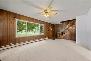 2001 3rd St, Peru, IL 61354 - Photo 7