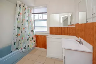 410 N Mclean St, Bloomington, IL 61701 - Photo 27