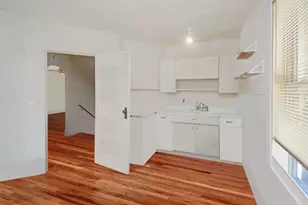 410 N Mclean St, Bloomington, IL 61701 - Photo 23