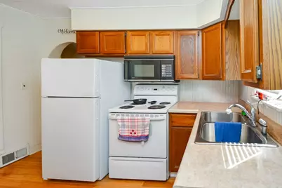 410 N McLean Street, Bloomington, IL 61701 - Photo 13