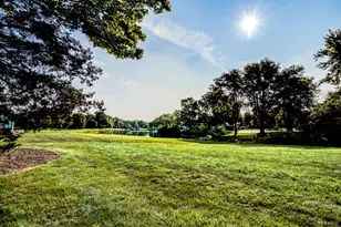 1477 S County Farm Rd, Wheaton, IL 60189 - Photo 11