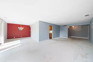 1477 S County Farm Rd, Wheaton, IL 60189 - Photo 5