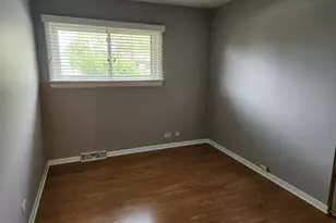 7713 Brookhaven Ave, Darien, IL 60561 - Photo 17