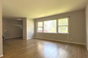 15659 Dante Dr, South Holland, IL 60473 - Photo 7