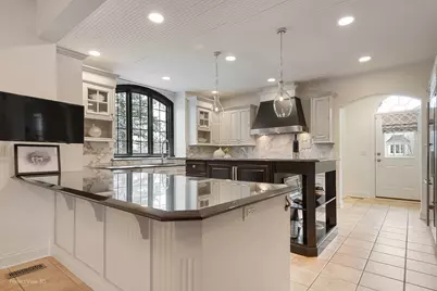 734 Highview Avenue, Glen Ellyn, IL 60137 - Photo 11