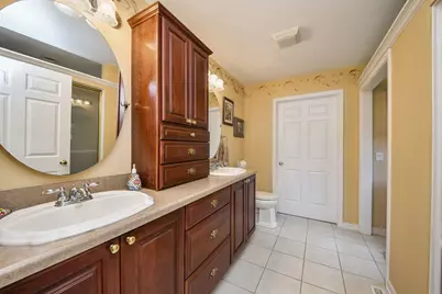 2054 Kingsmill Court, Yorkville, IL 60560 - Photo 13