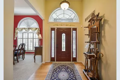 2054 Kingsmill Court, Yorkville, IL 60560 - Photo 3