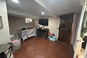 5810 S Austin Ave, Chicago, IL 60638 - Photo 9