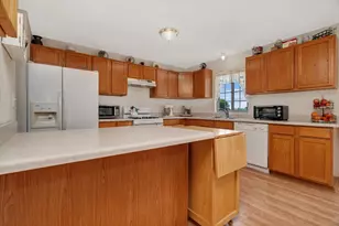 1807 Sunset Ln, Morris, IL 60450 - Photo 7