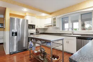 17 Sunset Rd, Bloomington, IL 61701 - Photo 13