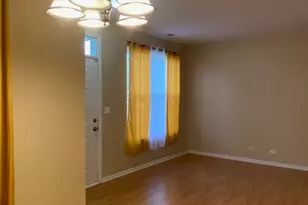 266 Springbrook Trail S, Oswego, IL 60543 - Photo 3