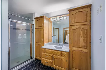 5904 Elm Street, Lisle, IL 60532 - Photo 17