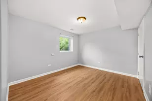 3425 Birchwood Dr, Hazel Crest, IL 60429 - Photo 23