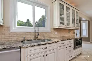 1 Sandpiper Ln, Hawthorn Woods, IL 60047 - Photo 17