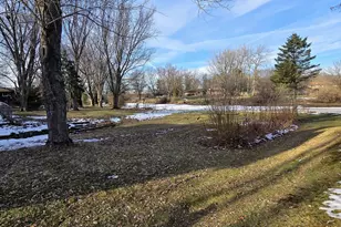 8231 Highview Dr, Winnebago, IL 61088 - Photo 5