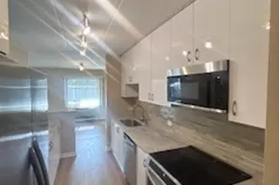 2215 W 111th St, Chicago, IL 60643 - Photo 15