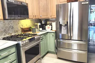 2025 N Sawyer Ave, Chicago, IL 60647 - Photo 13