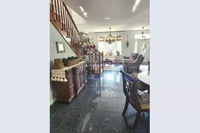 2025 N Sawyer Avenue, Chicago, IL 60647 - Photo 19