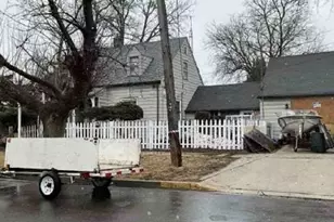 720 13th St, North Chicago, IL 60064 - Photo 3