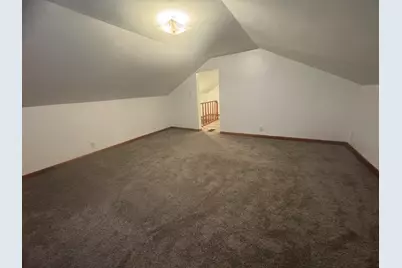 111 Monroe Street, Genoa, IL 60135 - Photo 11