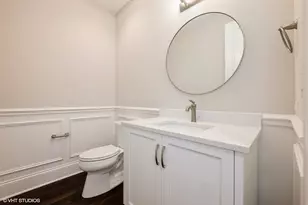 1060 Livingston (Lot 5) Ave, Highland Park, IL 60035 - Photo 19