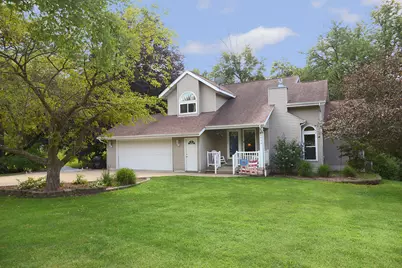 2520 Champlain Street, Ottawa, IL 61350 - Photo 1