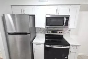 1001 Buccaneer Dr, Schaumburg, IL 60173 - Photo 5