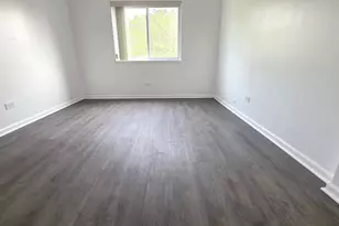 1001 Buccaneer Dr, Schaumburg, IL 60173 - Photo 7