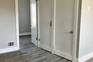 124 S Raynor Ave, Joliet, IL 60436 - Photo 15