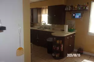 427 E Oak St, Watseka, IL 60970 - Photo 13