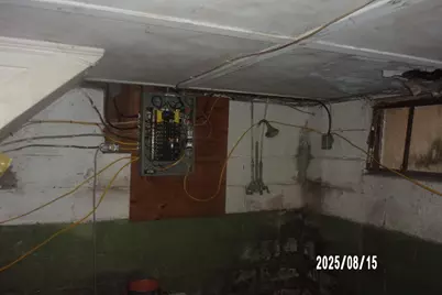 427 E Oak Street, Watseka, IL 60970 - Photo 9