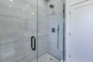 1721 W Arthur Ave, Chicago, IL 60626 - Photo 27