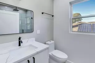 1721 W Arthur Ave, Chicago, IL 60626 - Photo 15