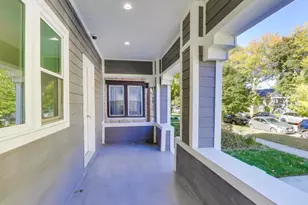 1721 W Arthur Ave, Chicago, IL 60626 - Photo 3