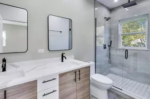 1721 W Arthur Ave, Chicago, IL 60626 - Photo 17