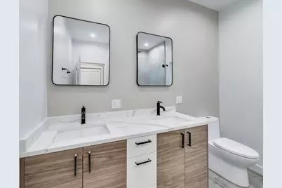 1721 W Arthur Avenue, Chicago, IL 60626 - Photo 13