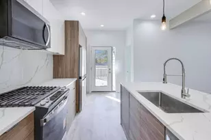 1721 W Arthur Ave, Chicago, IL 60626 - Photo 11