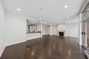 [Address not provided], Chicago, IL 60611 - Photo 7