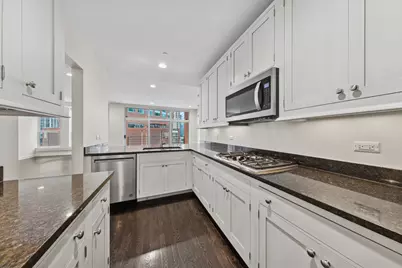 [Address not provided], Chicago, IL 60611 - Photo 9