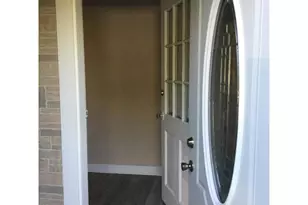 4756 S Lockwood Ave, Chicago, IL 60638 - Photo 7