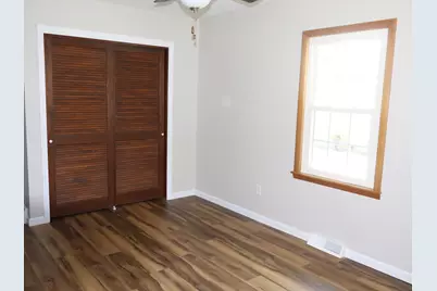 1522 E Hickory Street, Streator, IL 61364 - Photo 17