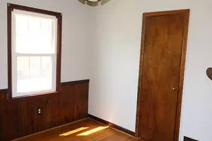 1522 E Hickory St, Streator, IL 61364 - Photo 13